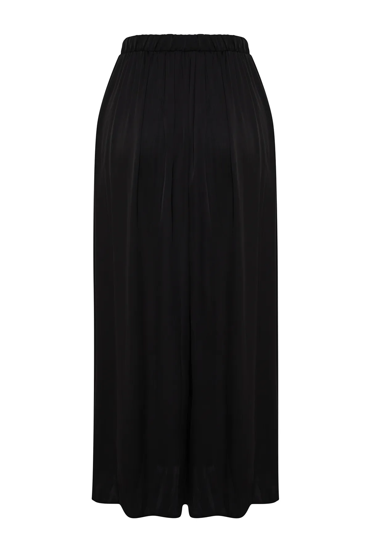 Trendyol Collection  Schwarzer plissierter Maxi-Webrock in Satin-Optik mit Knittereffekt TWOSS24ET00187