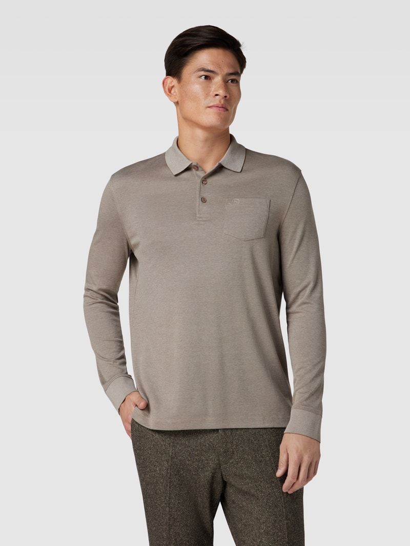 Poloshirt mit Brusttasche in beige