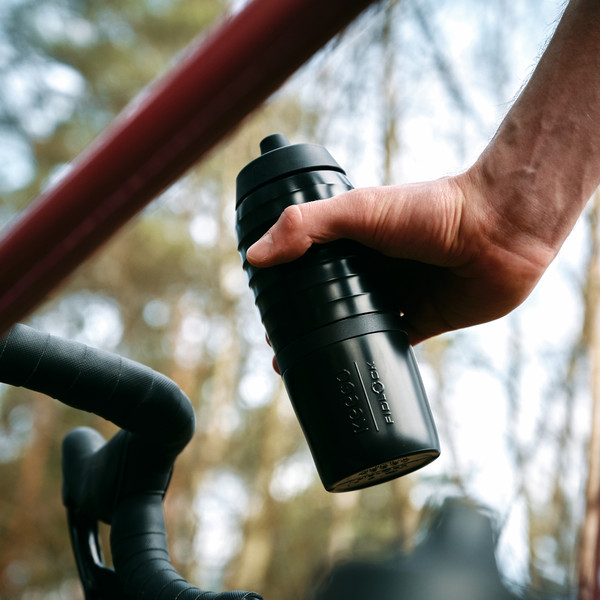 TWIST X KEEGO BOTTLE 600 + BIKE BASE - Fahrradzubehör