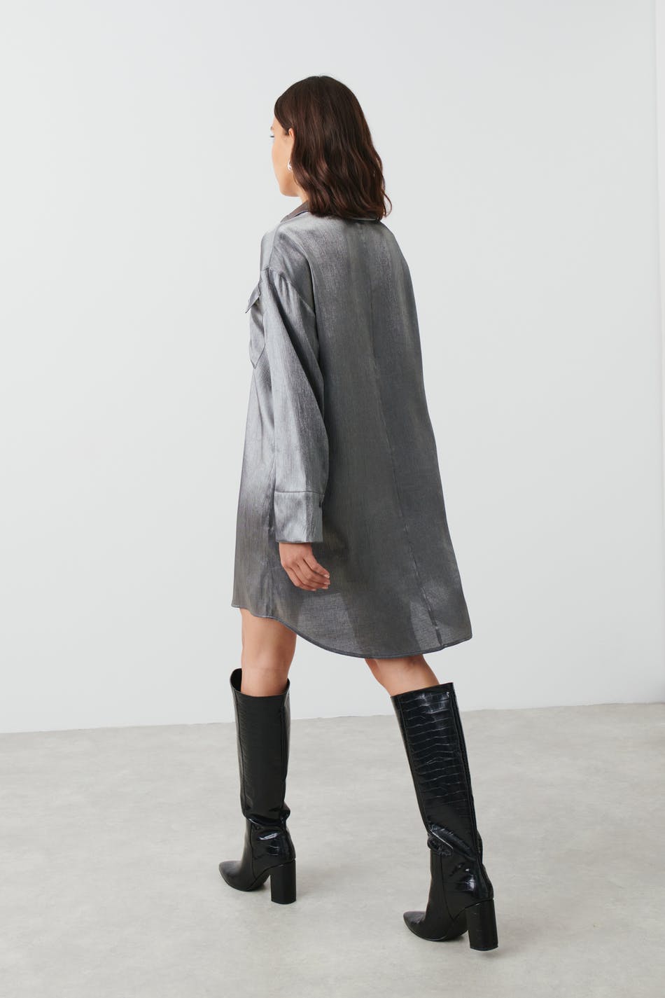 Oversize shirt dress