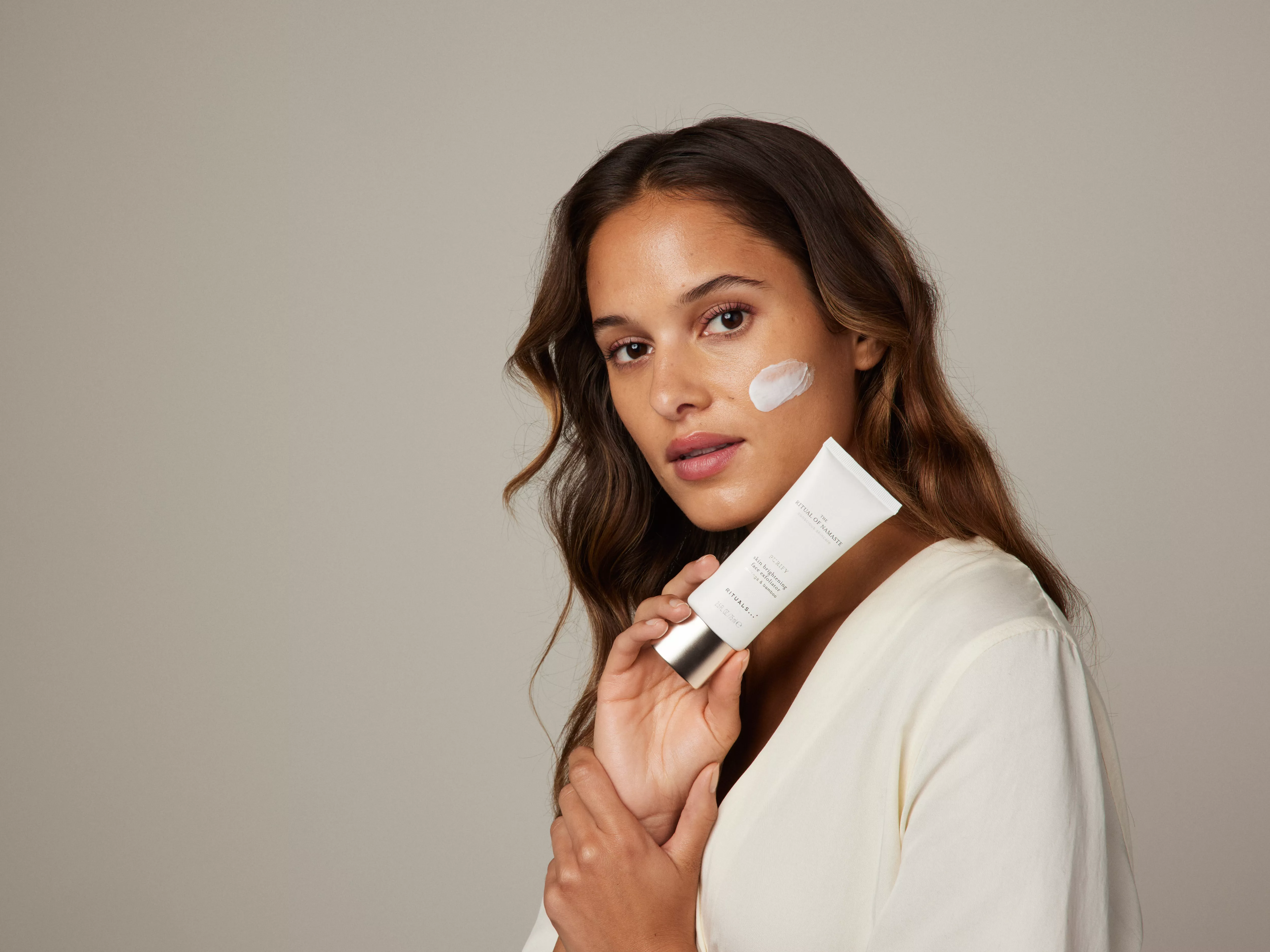 Skin Brightening Face Exfoliator
