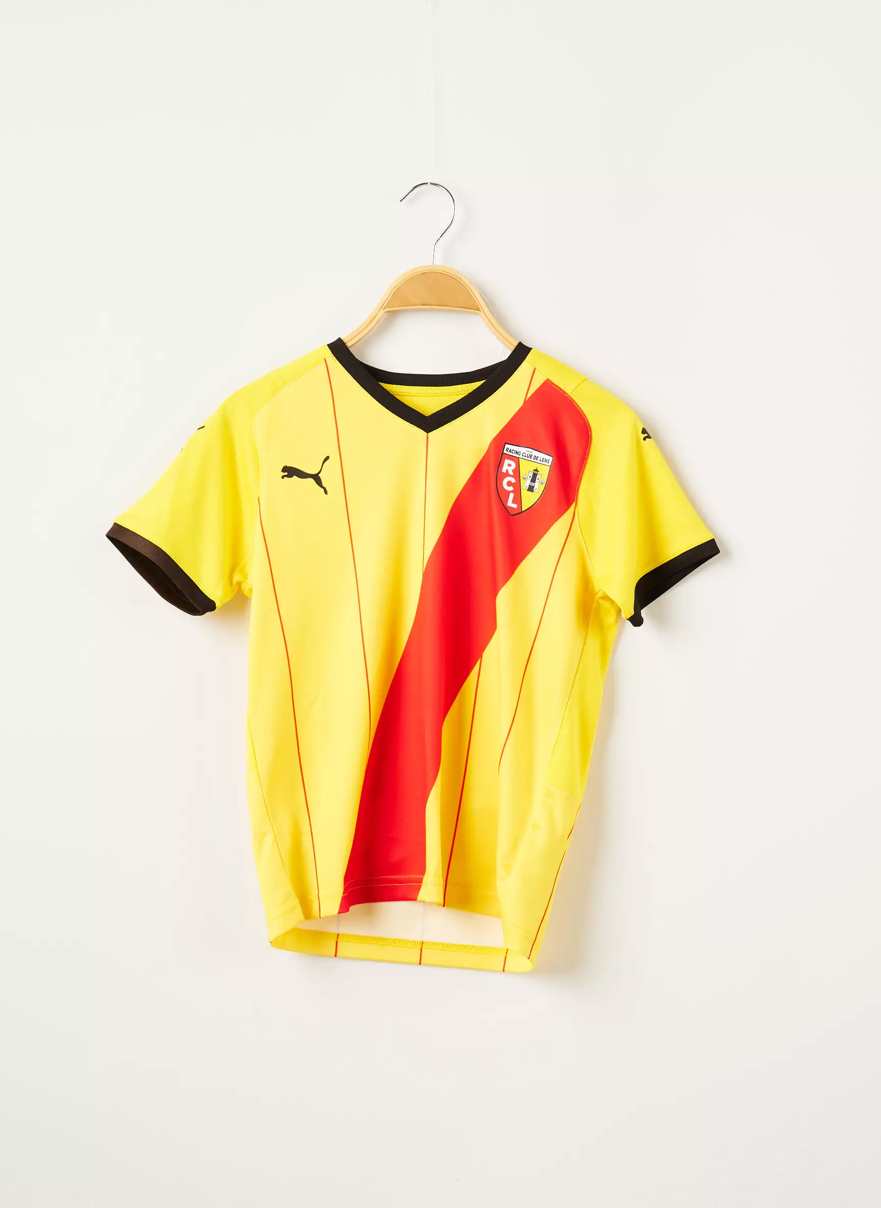 Puma Tshirts Garcon couleur jaune