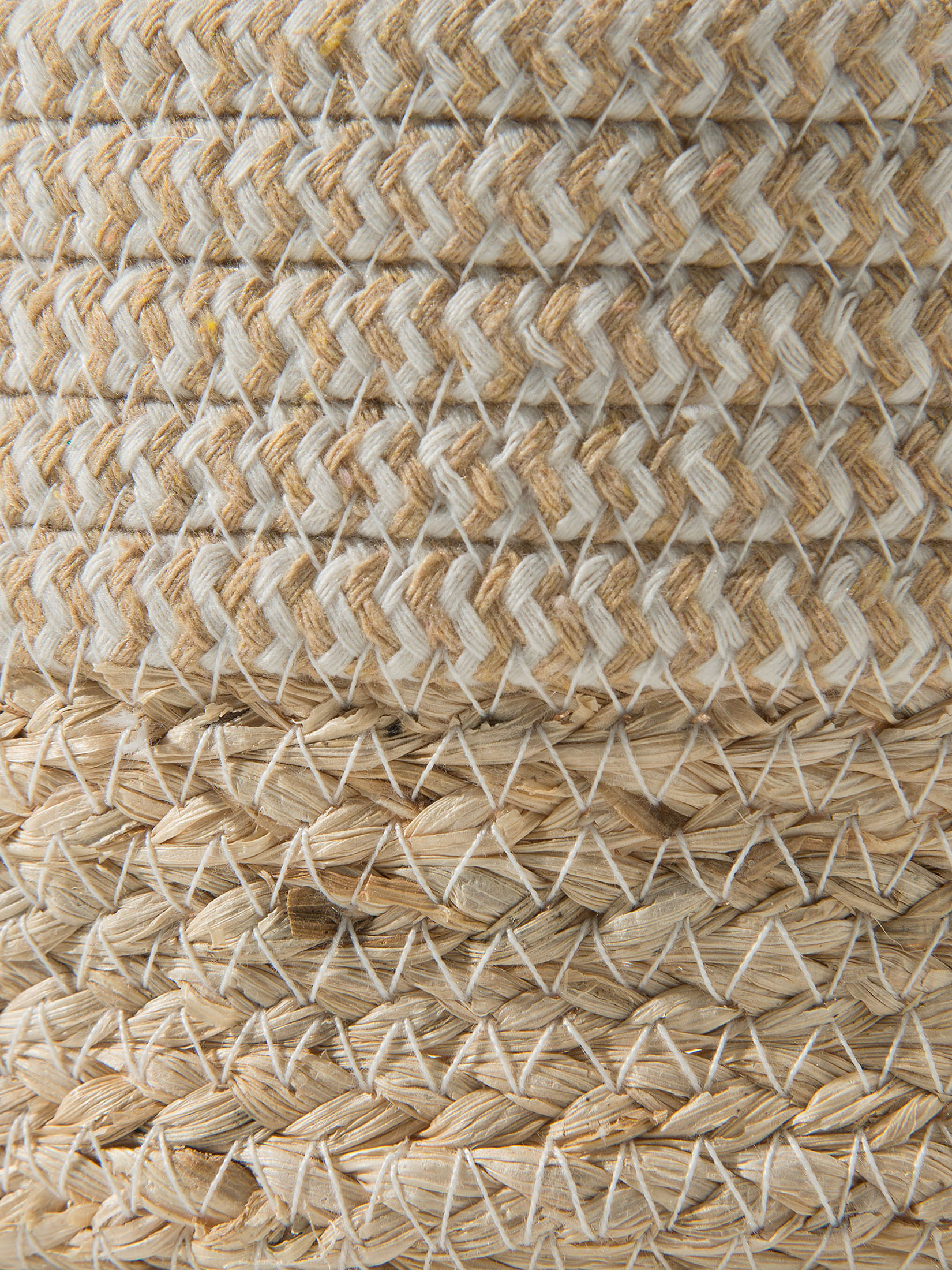 Cotirda Korb, Beige