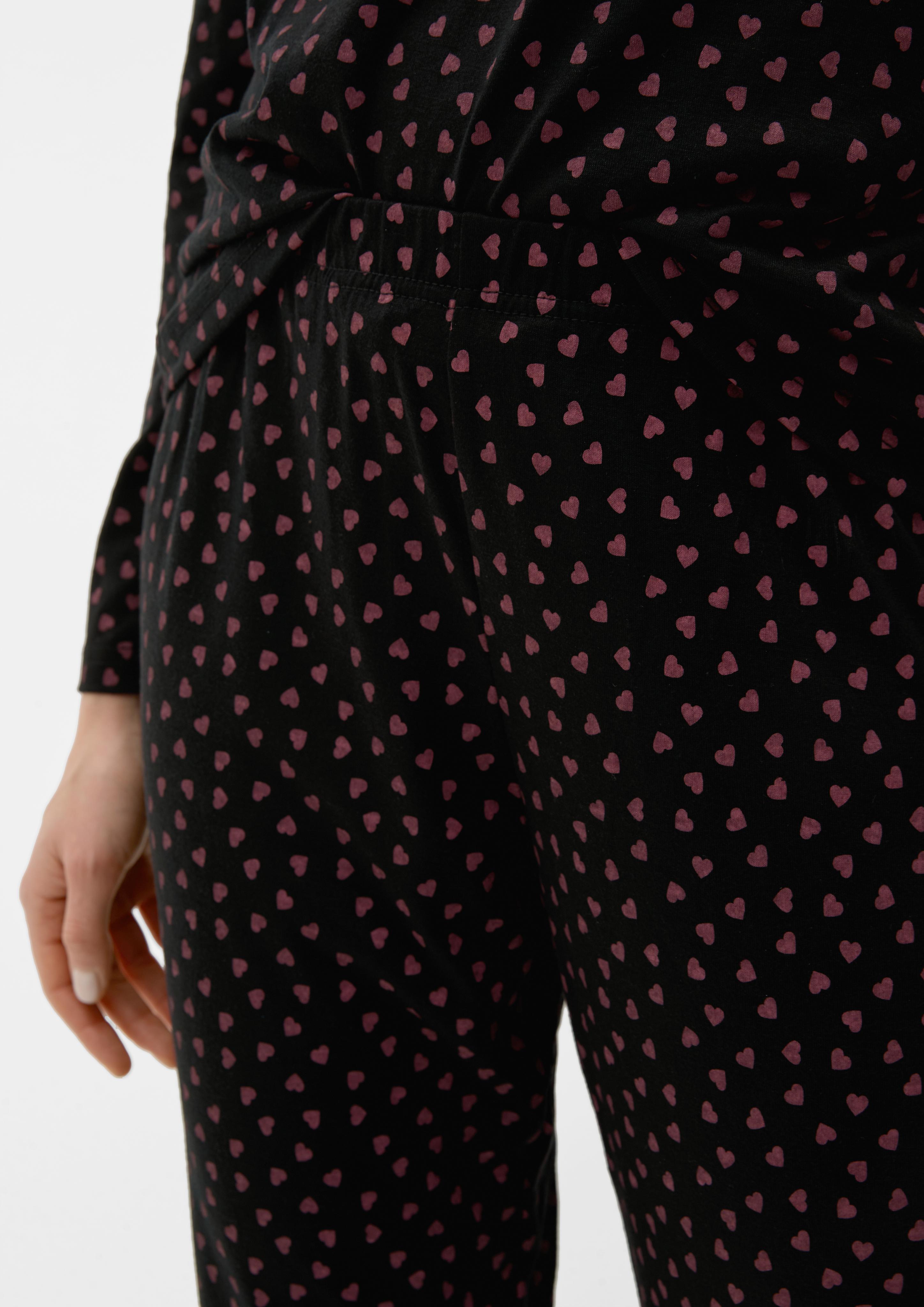 Pyjama-Set mit Herzchenmuster  6008009-99A2
