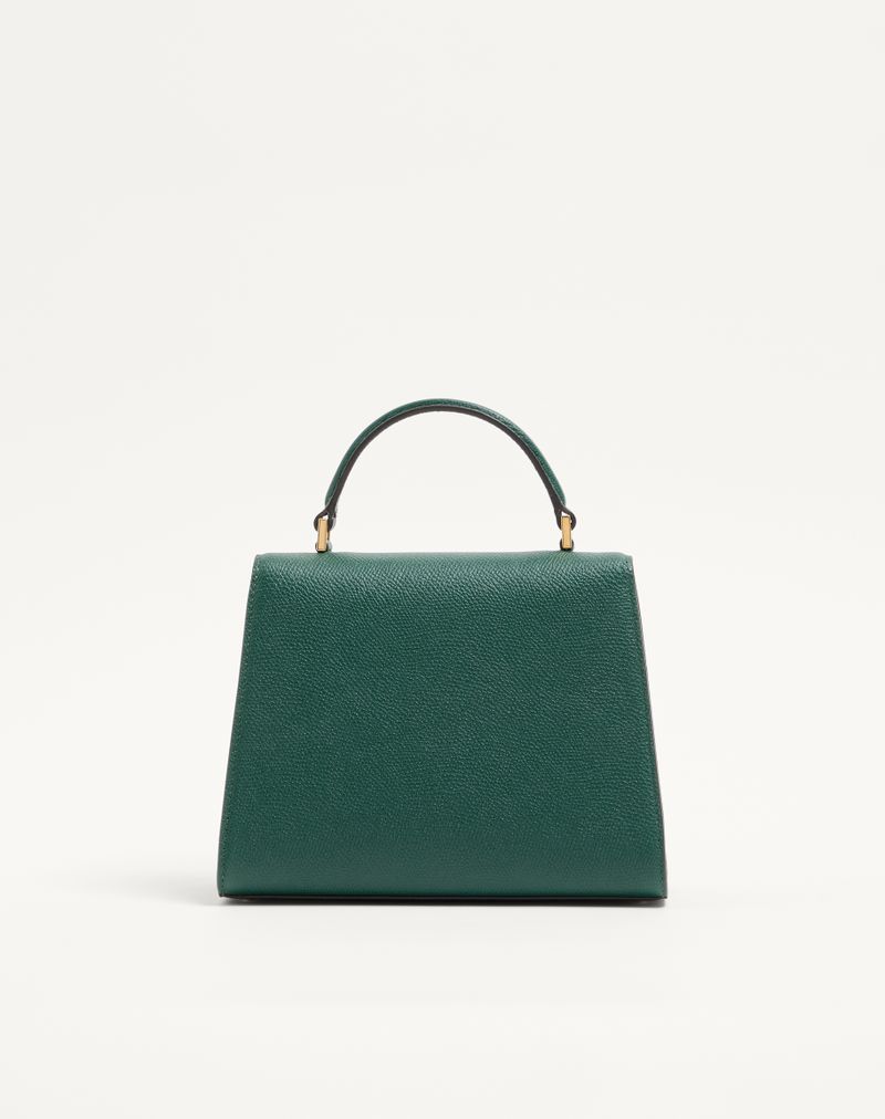 Bolsa Valentino Garavani Vsling pequena em couro de bezerro granulado.