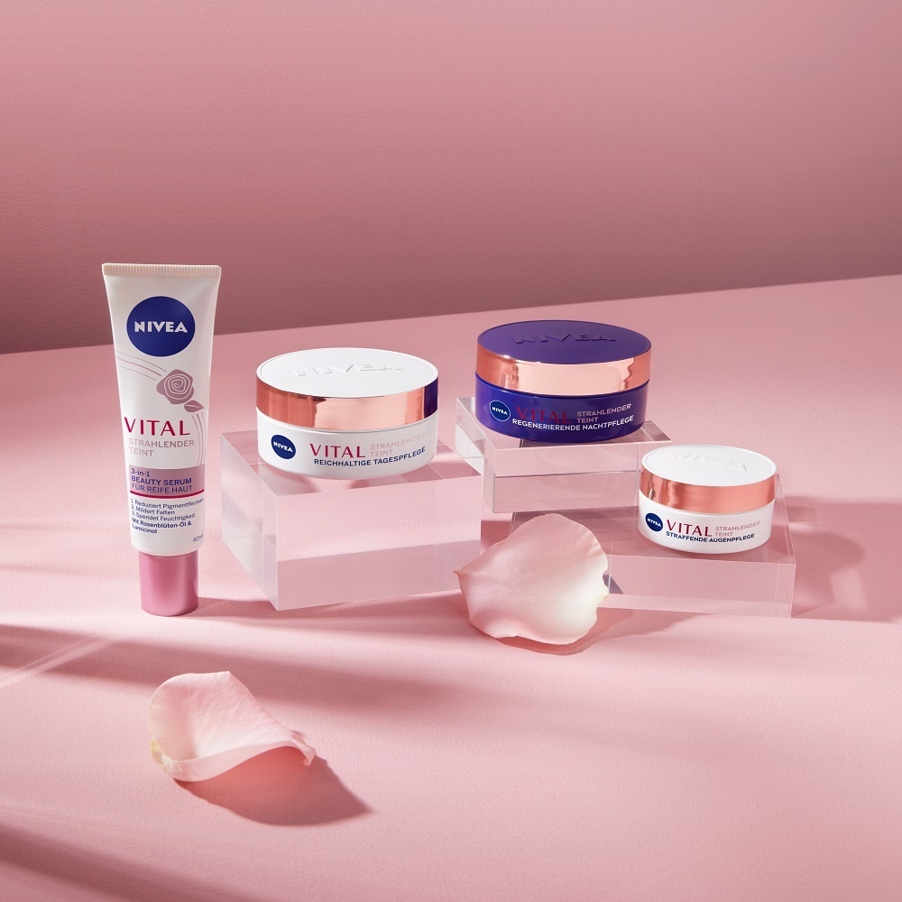 nivea VITAL ECLAT - Crème de jour Huile pétales Rose & Calcium Soin visage anti-âge peaux mature