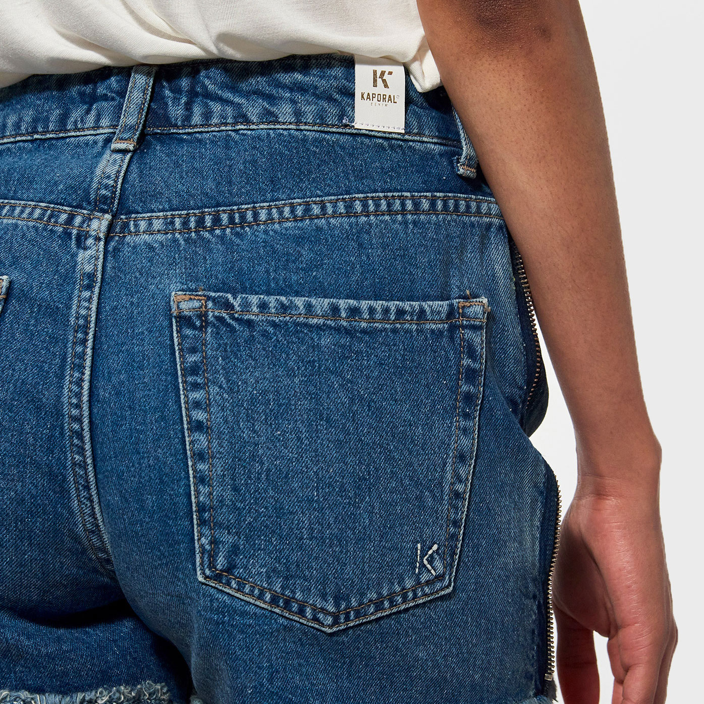 LUP    Short en jean Femme effrangé en 100% coton