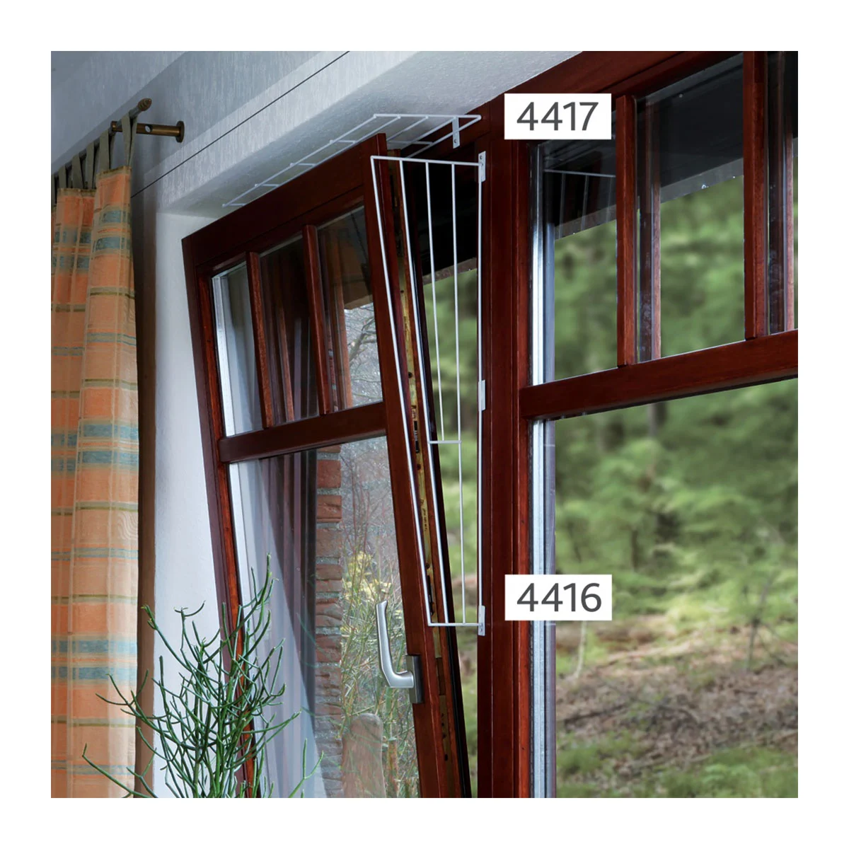 Kippfenster-Schutzgitter für ober- oder unterhalb des Fensters