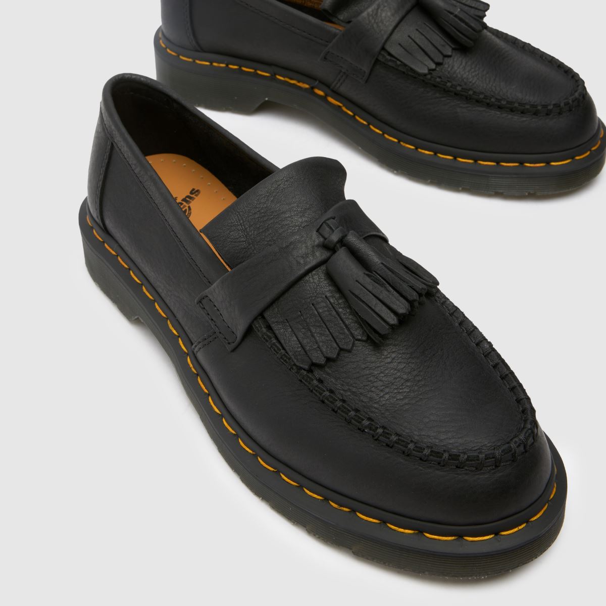 Dr Martens – Adrian – Svarta loafers med tofs
