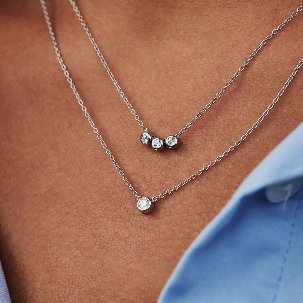 Selected Jewels Mila Collier collier