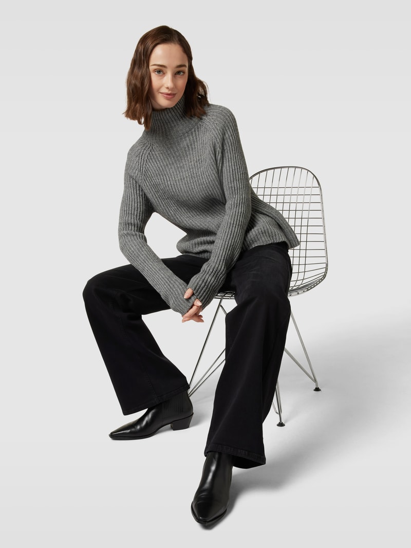 Straight Leg Jeans im 5-Pocket-Design Modell 'AIMEE' in schwarz