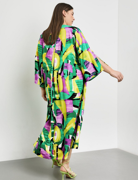 Bohokleid mit farbenfrohem Print