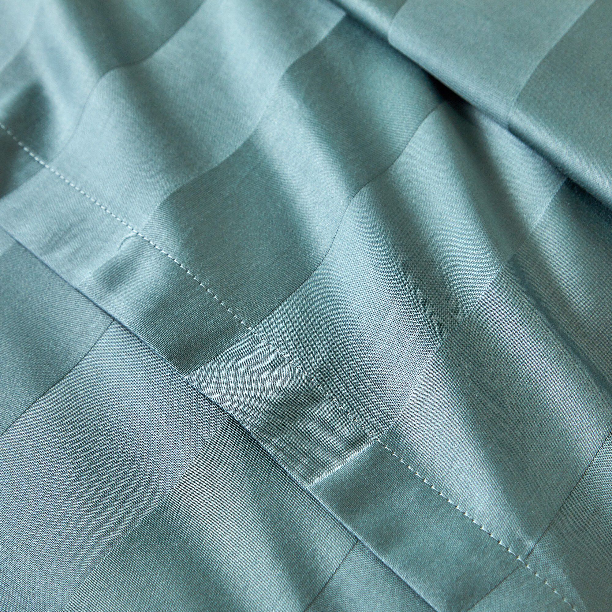 Linge de lit satin rayé