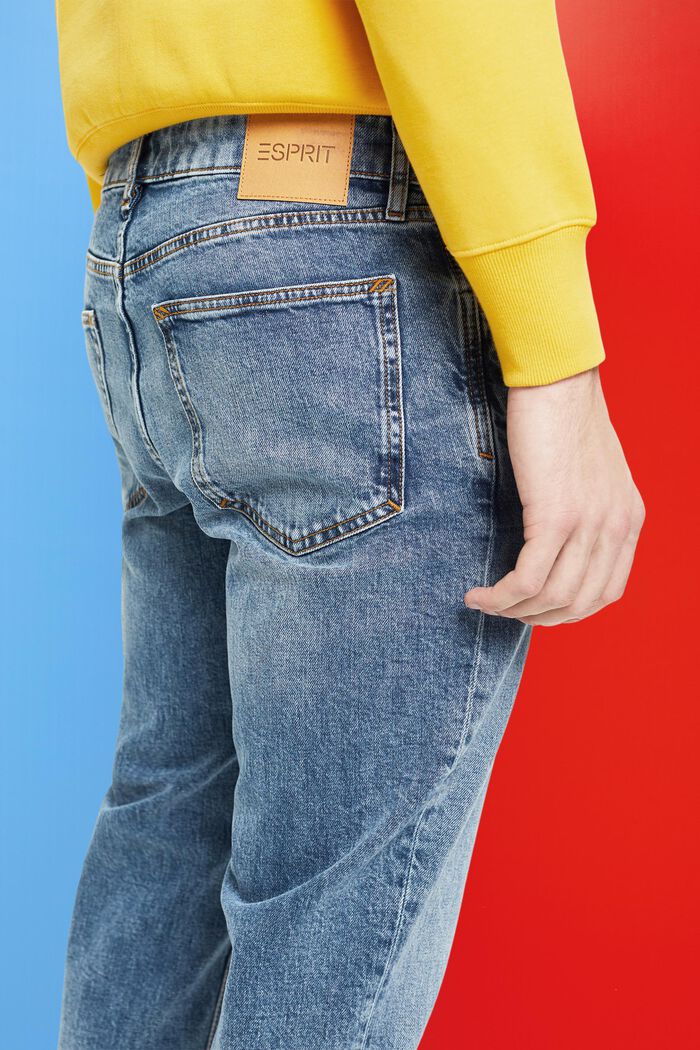 Relaxed-Fit-Jeans
