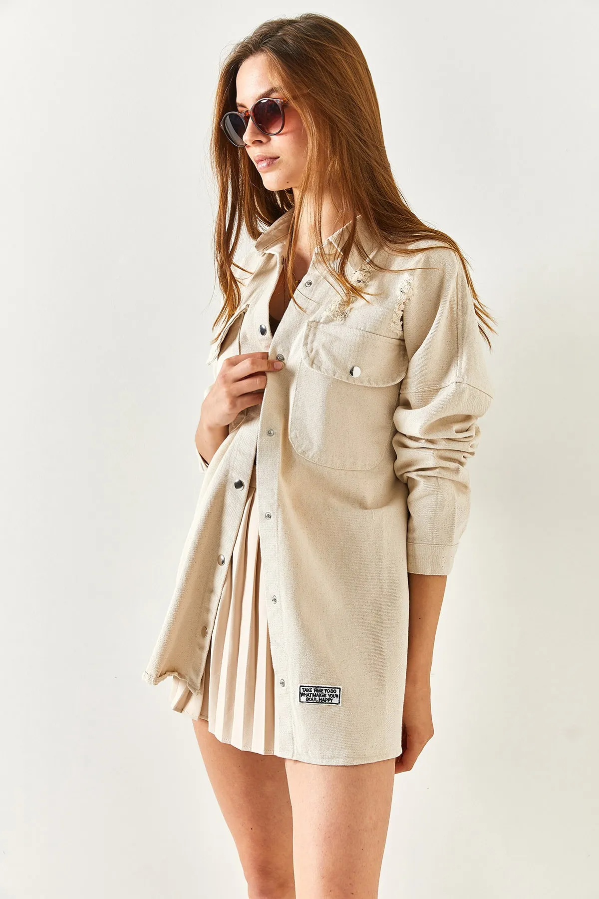 Olalook  Dickes Damenhemd mit abtrennbarem Stein und Patch-Detail CKT-19000169
