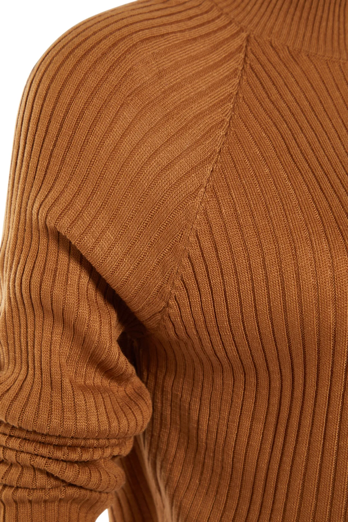 Trendyol Collection  Braunes, kurzes Basic-Set aus Strickoberteil und -unterteil mit Rock TWOAW23AU00170