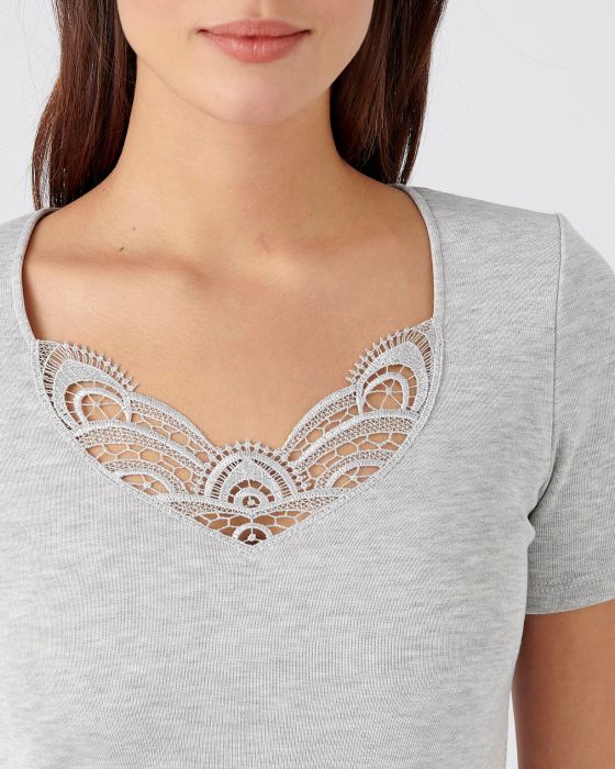 Tee-shirt finition guipure Thermolactyl