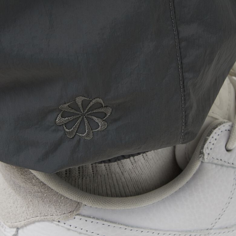 NIKE Sportswear Trackpant Woven Pant iron grey/iron grey