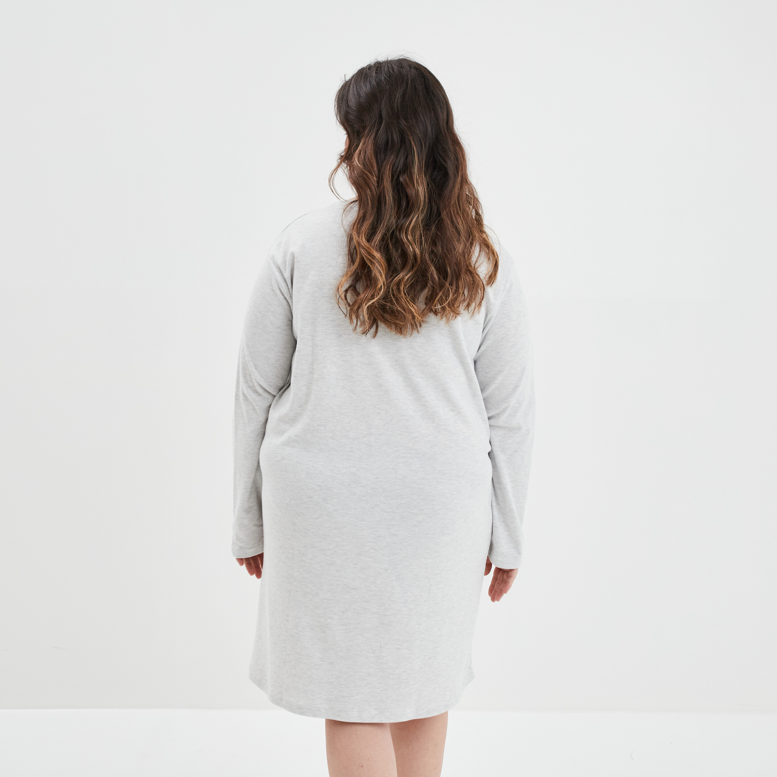 Chemise de nuit manches longues gris clair femme grande taille | La Halle