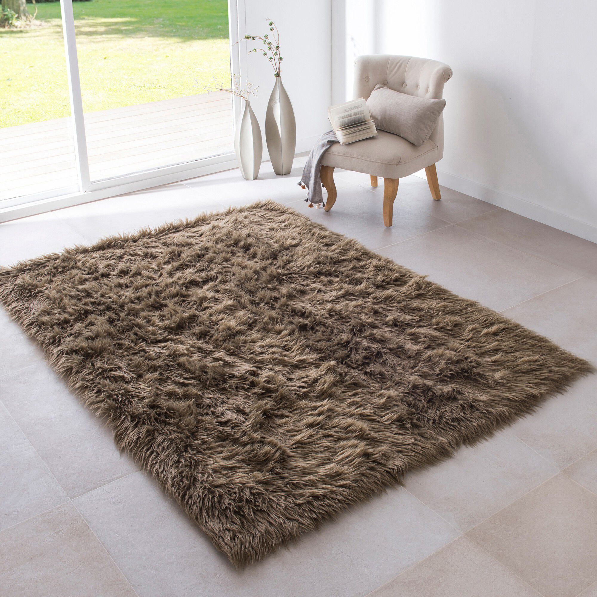 Tapis poils longs