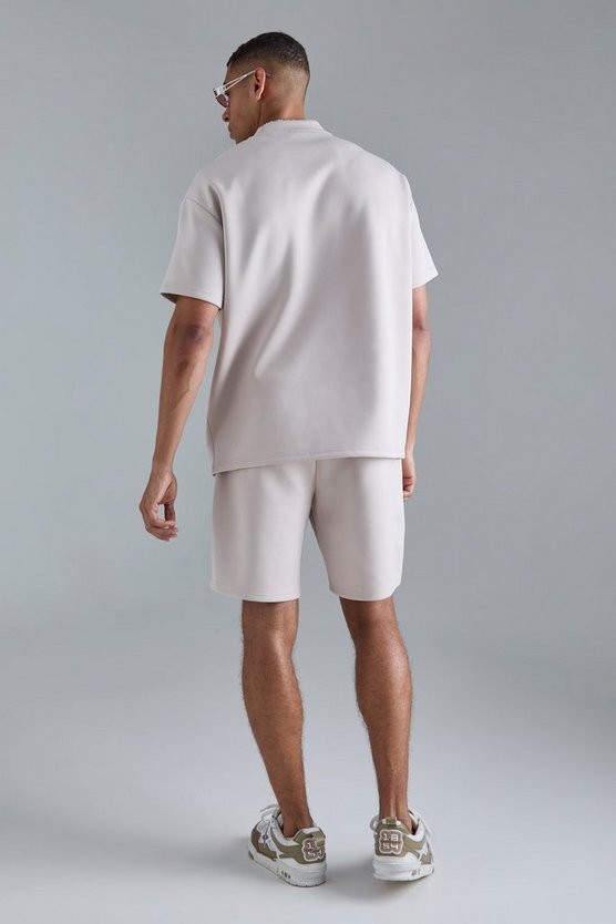 Oversize Scuba T-Shirt & lockere Shorts