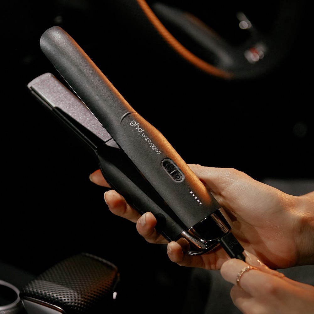 ghd unplugged Pflegeset Black