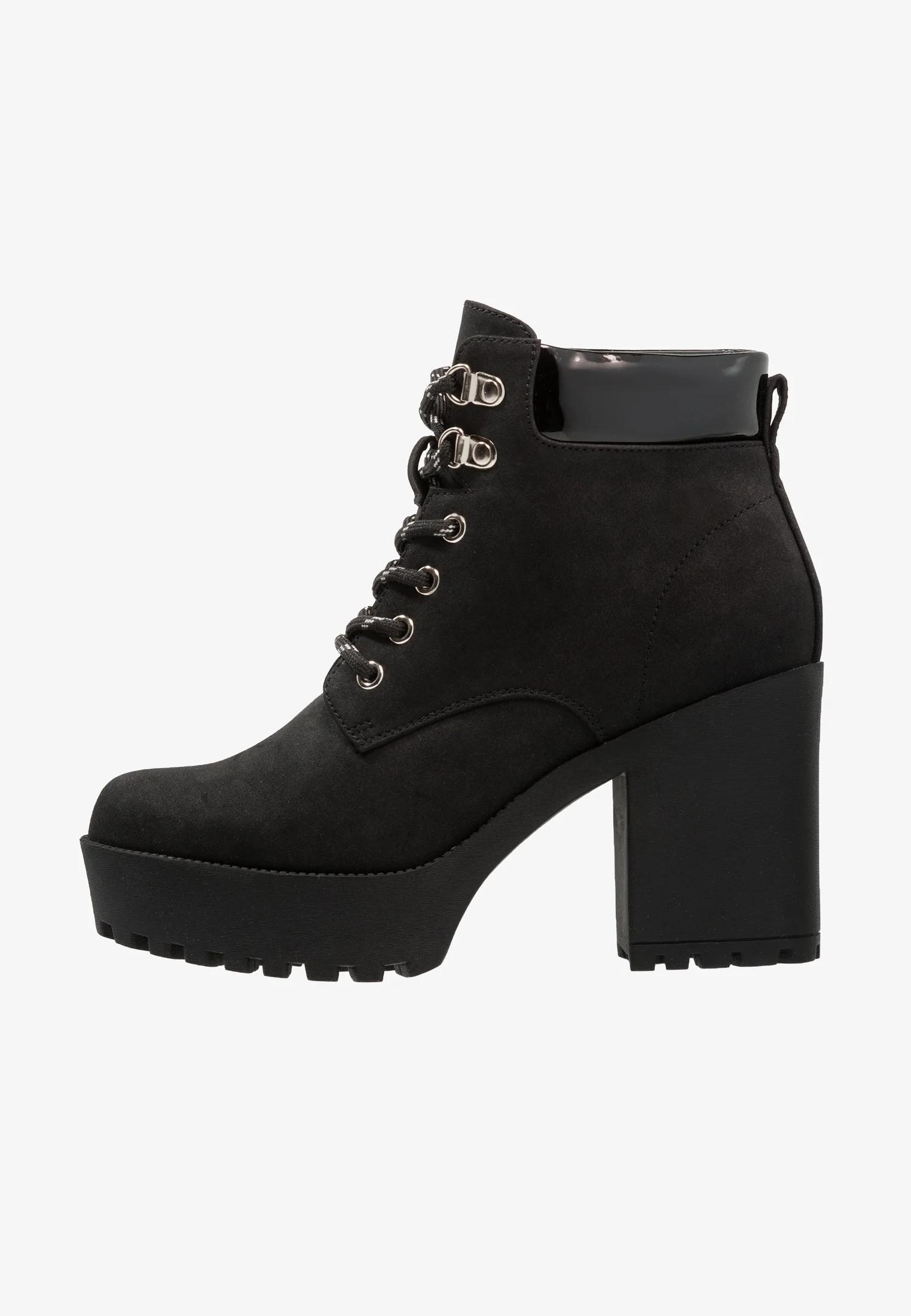 Botines de tacón par e impar