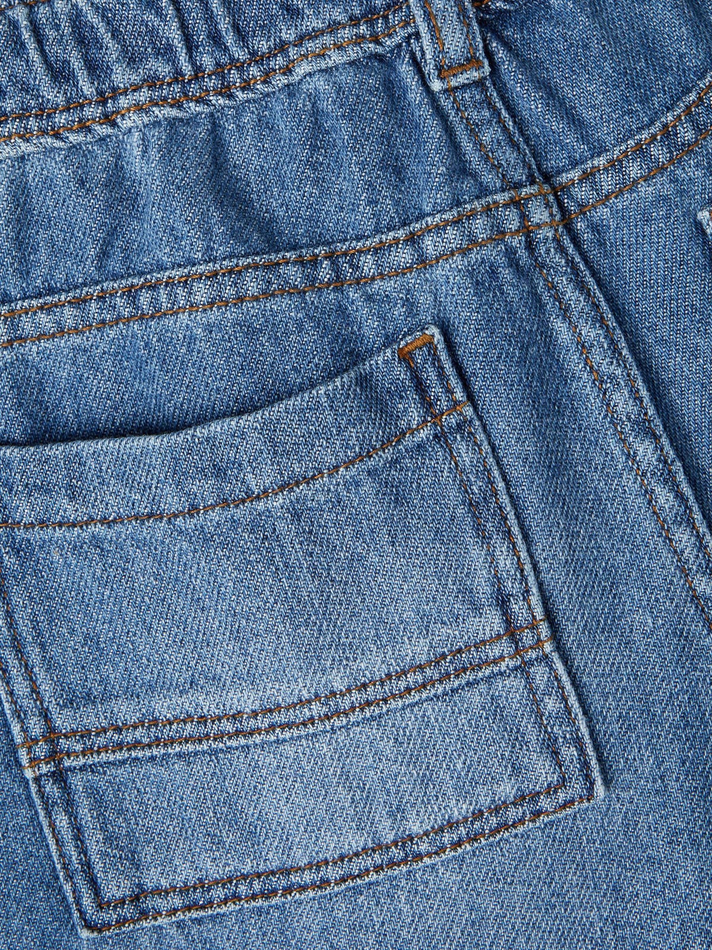 Tapered Jeans