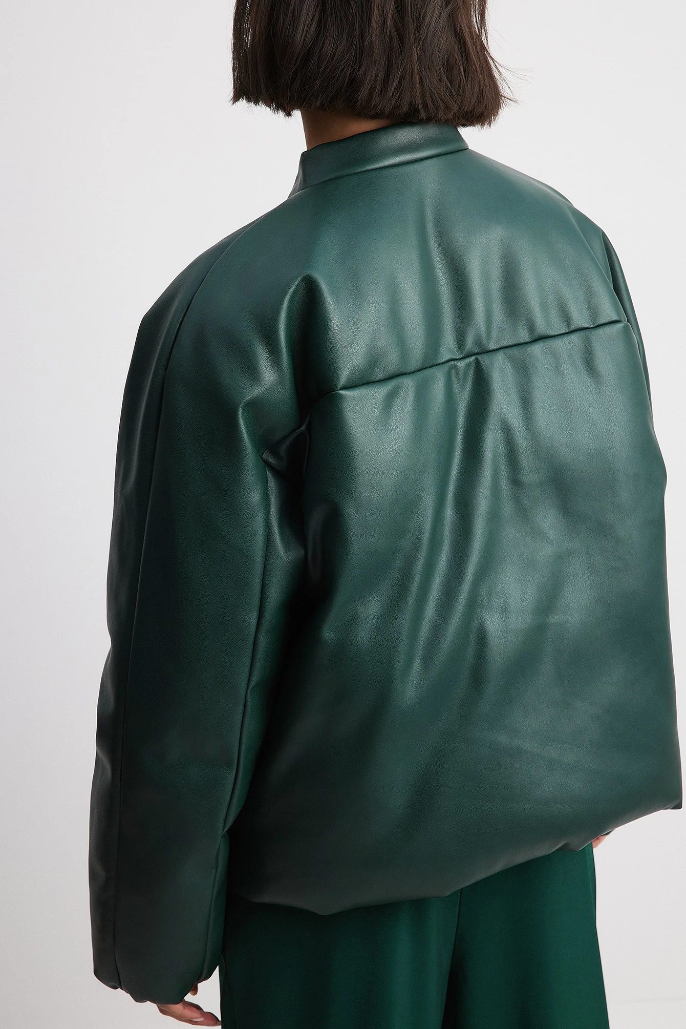 Oversized, gesteppte PU-Bomberjacke