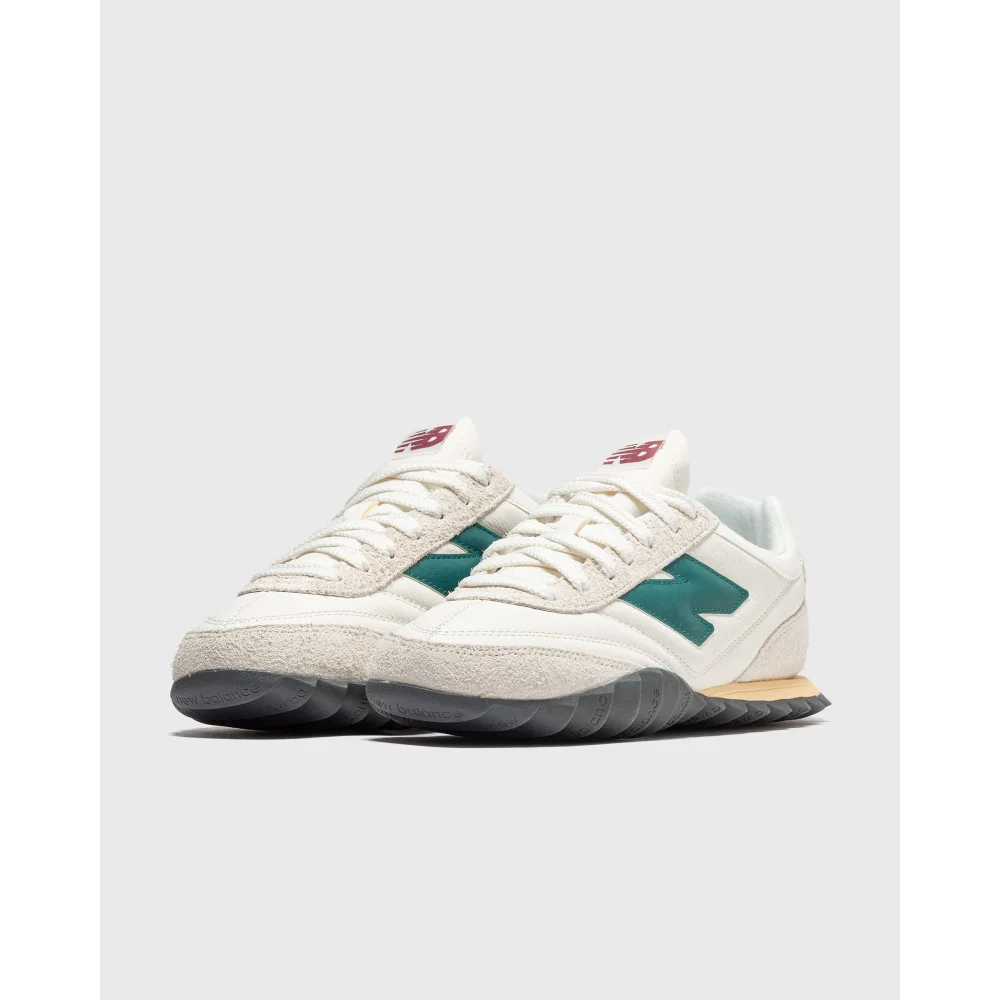 New Balance RC30 URC30YA / grün