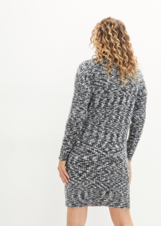 Strickkleid mit Rollkragen aus recyceltem Polyester
