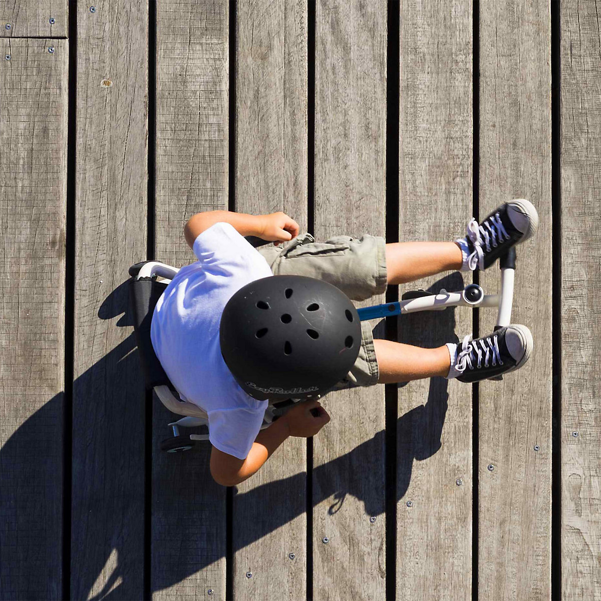Mini Dreirad Kinderfahrzeug für Kleinkinder 2 - 4 Jahre Mädchen oder Jungen Trike Dreiradscooter Bewegungsspielzeug