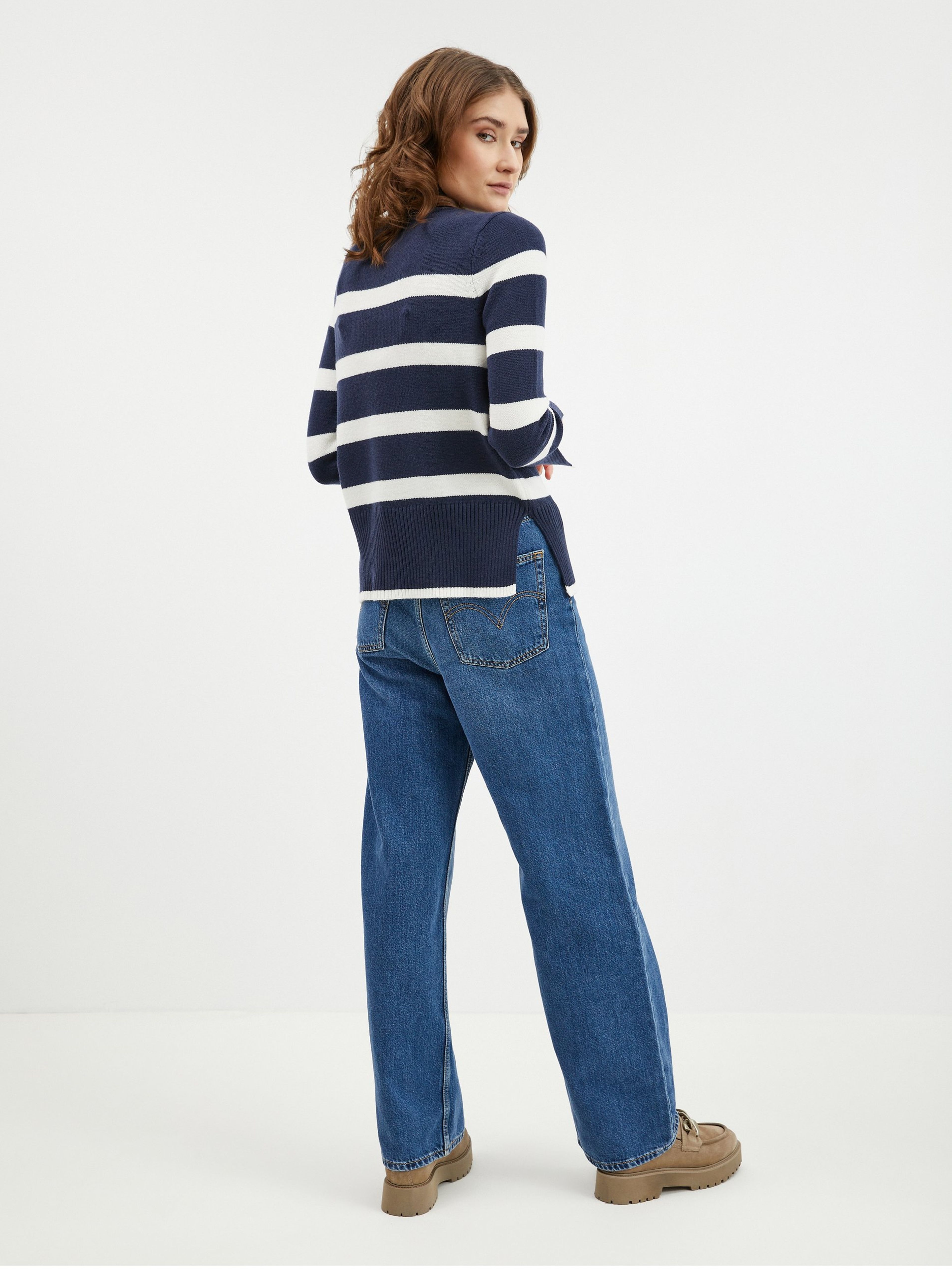 Weiß-blauer gestreifter Damen Pullover ORSAY