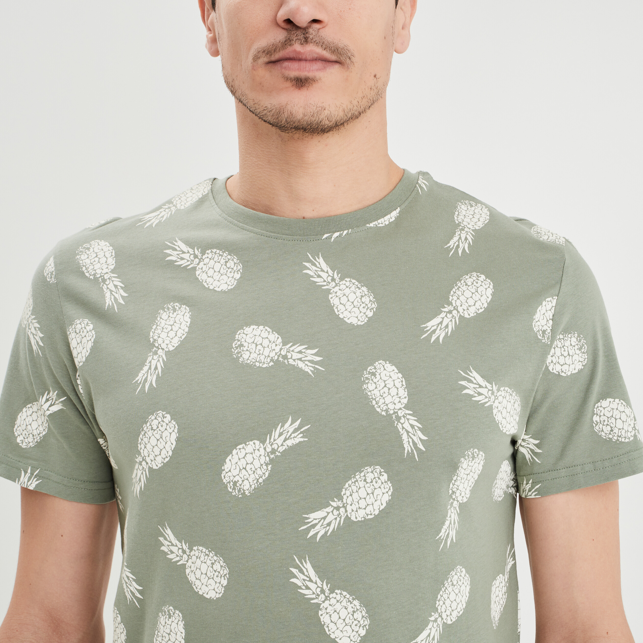T-shirt manches courtes vert kaki homme | La Halle