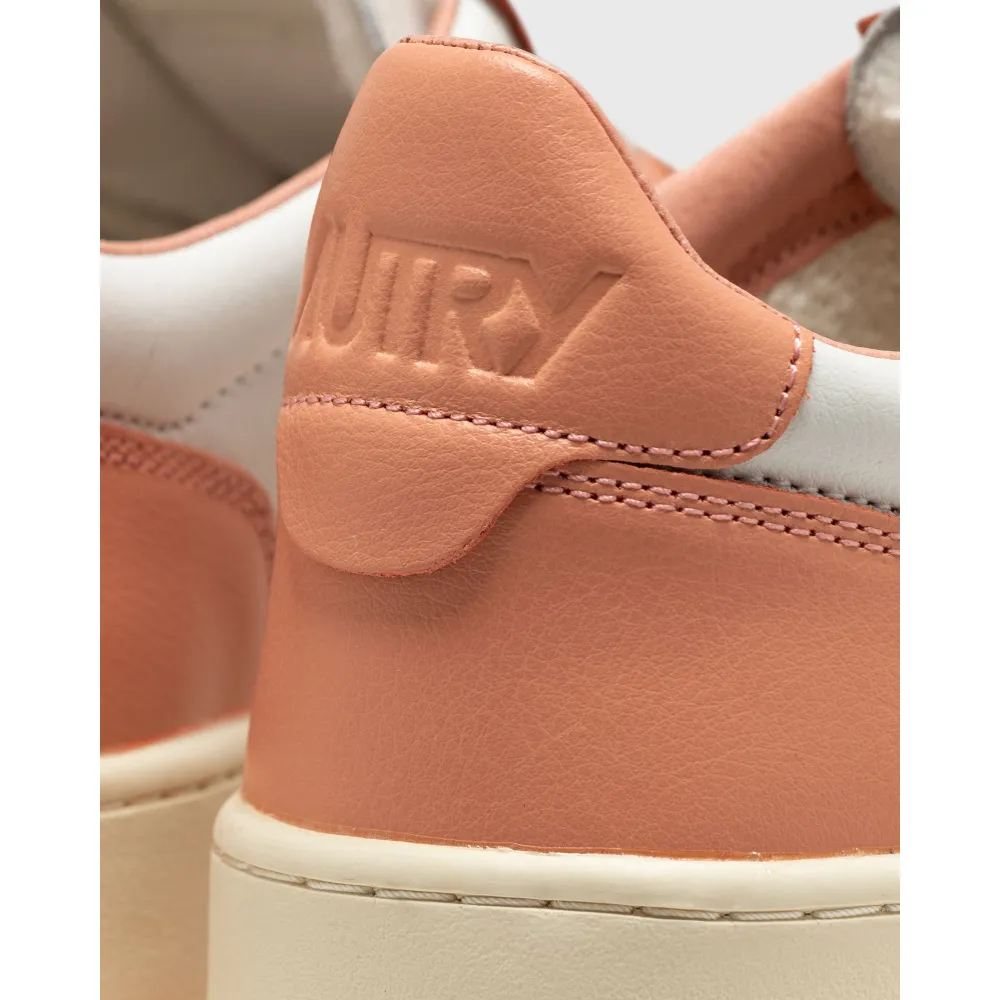 Autry Medalist W Low WMNS AULWWB34 / weiss