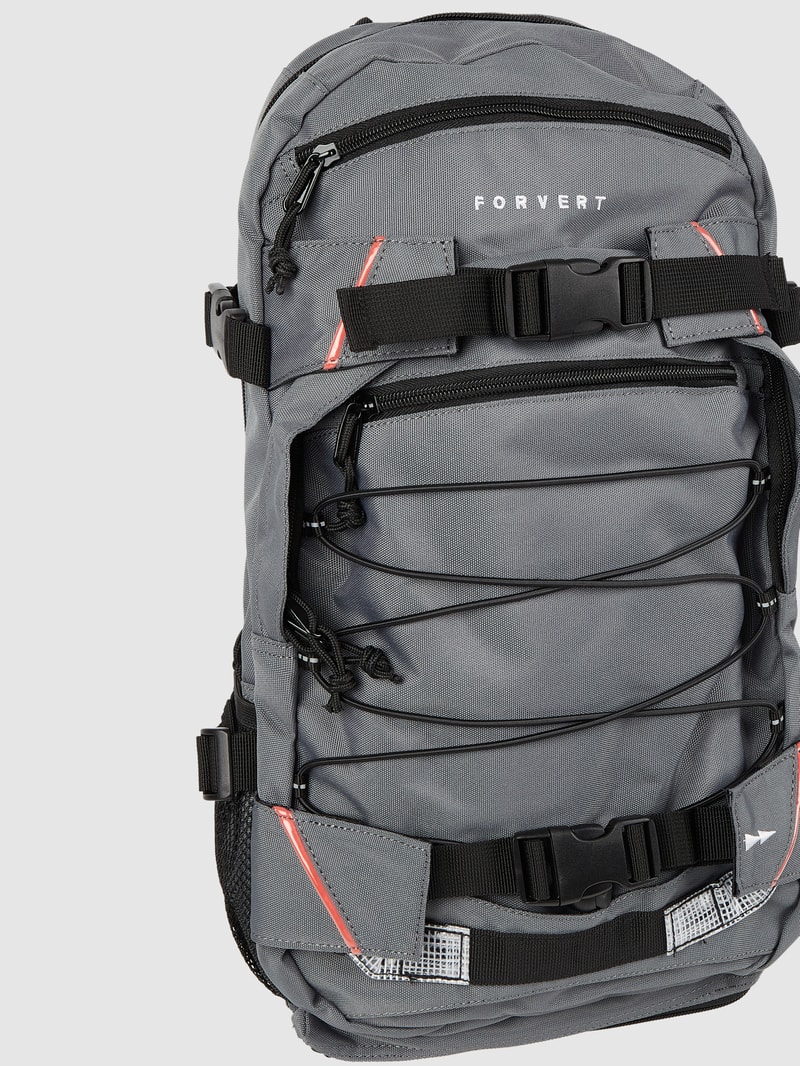 Rucksack mit Label-Details Modell 'LOUIS' in mittelgrau