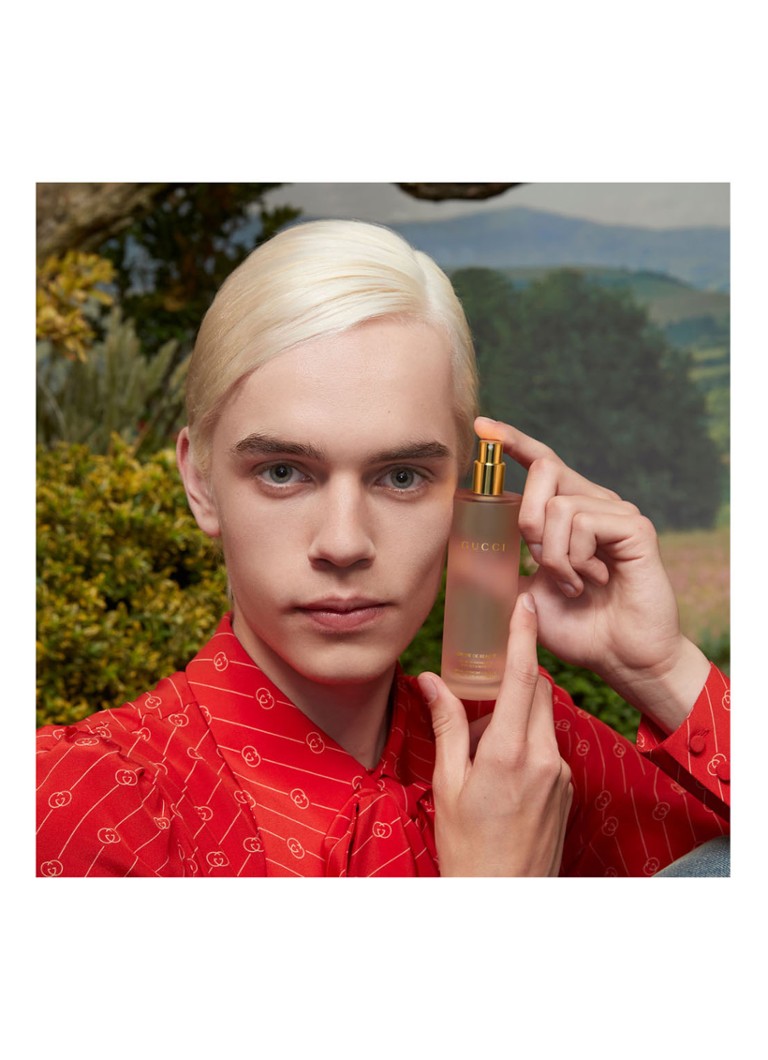 Gucci Brume De Beauté - 2-u-1 hranjiva maglica i sprej za učvršćivanje lica