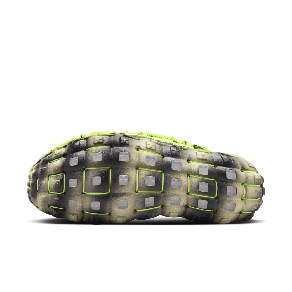 Nike ISPA Mindbody DH7546-700 / grün
