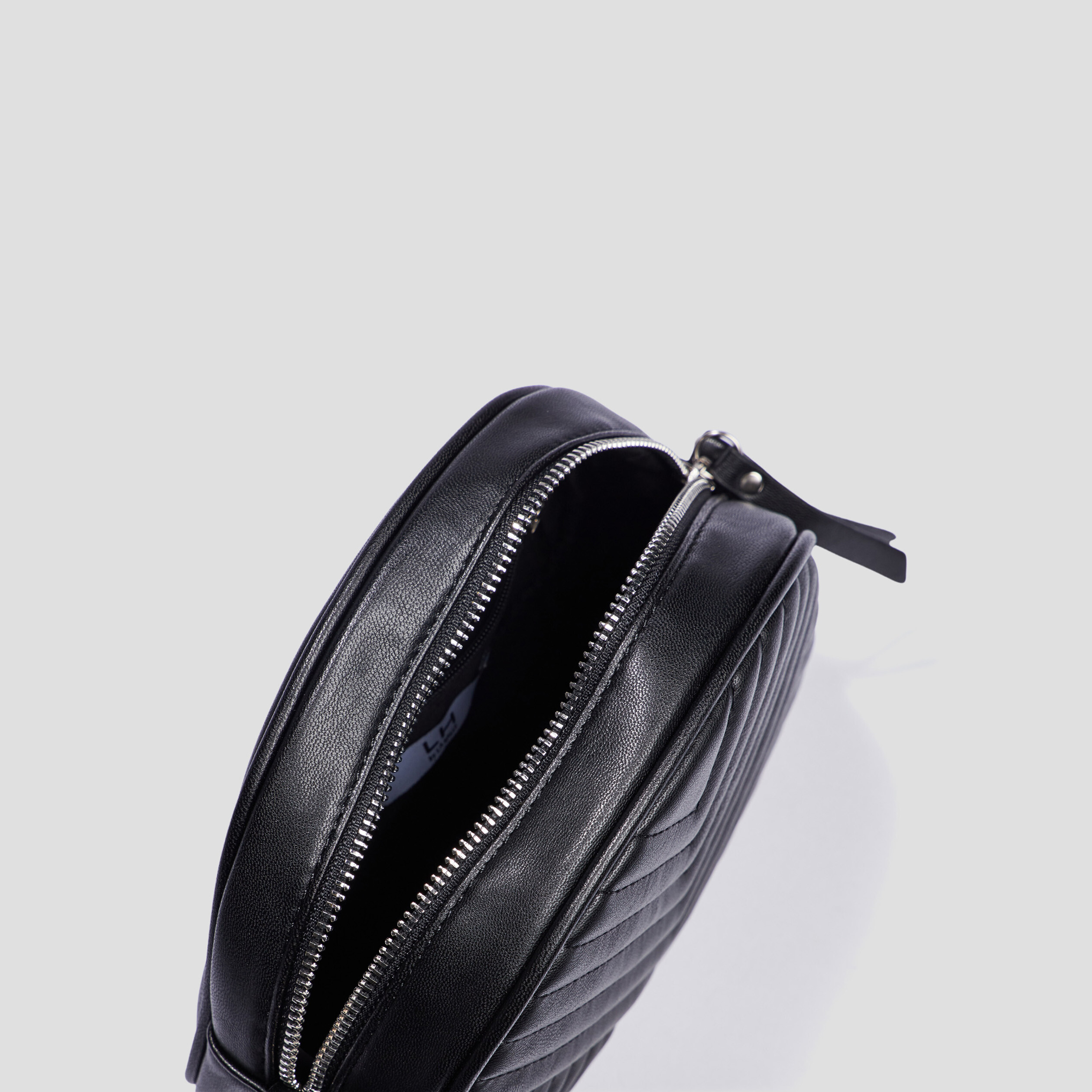 Sac bandoulière matelassé noir femme | La Halle