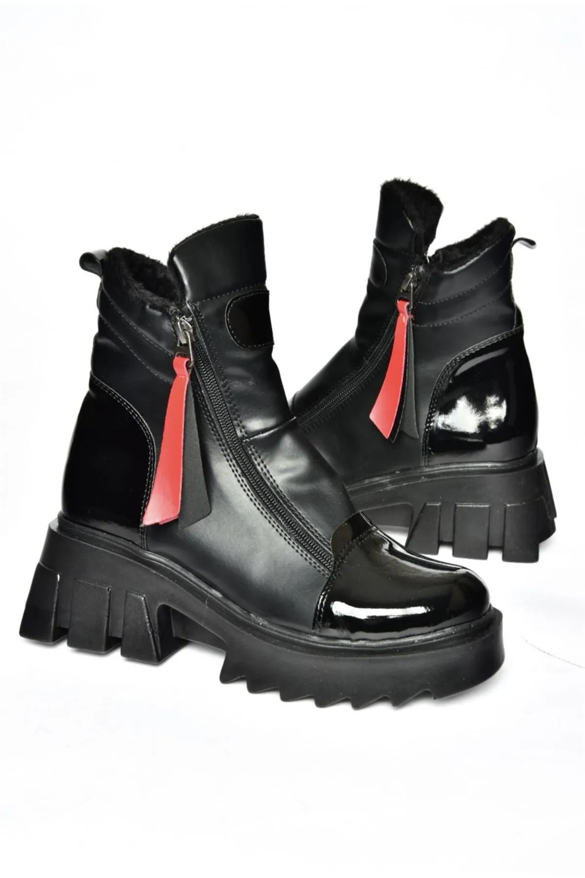 Fox Shoes  L239001809 Schwarze Damenstiefel mit dicken Sohlen