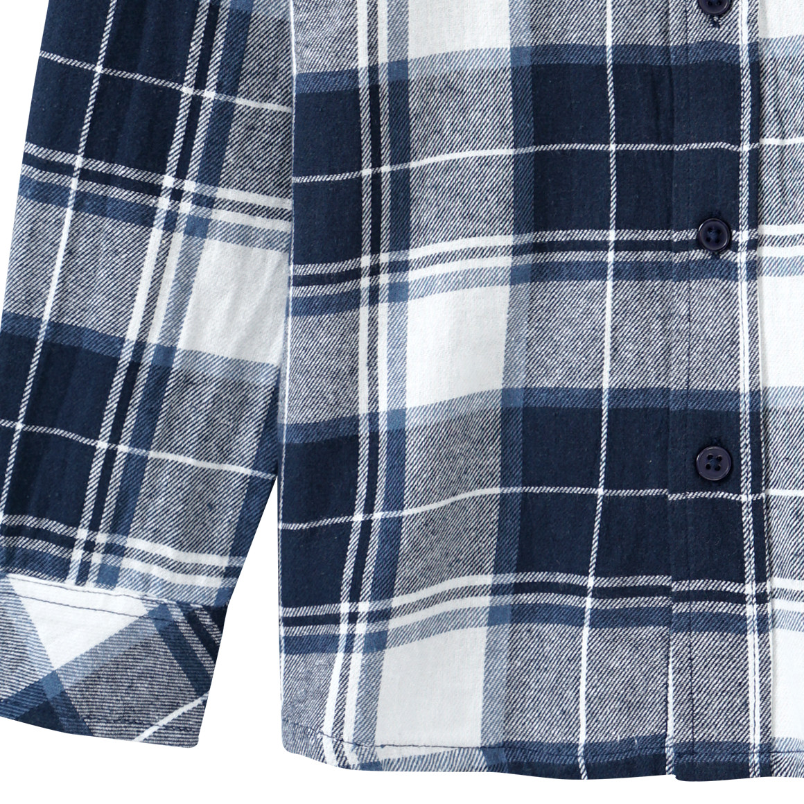 Jungen Flanellhemd im Karo-Look