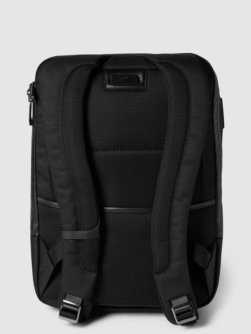 Rucksack mit Label-Detail Modell 'Roadster' in schwarz