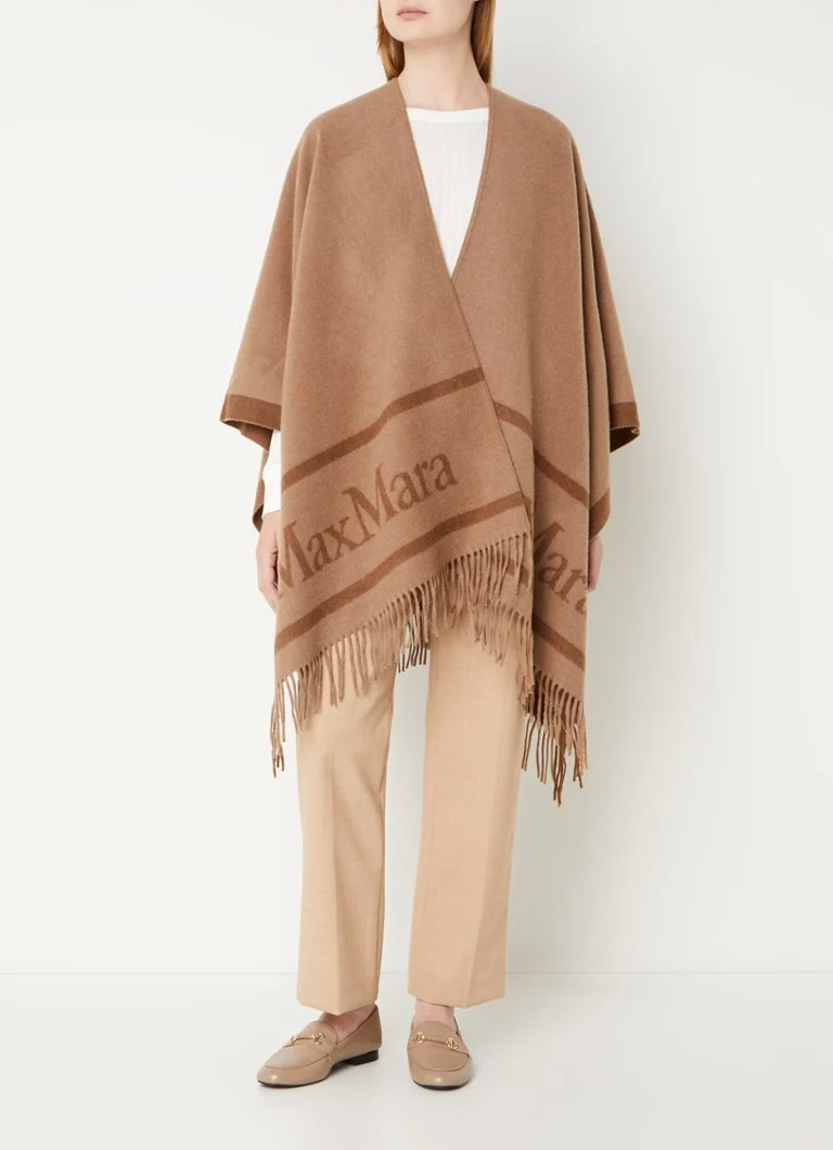 MaxMara  Fijngebreide poncho met logo en franjes