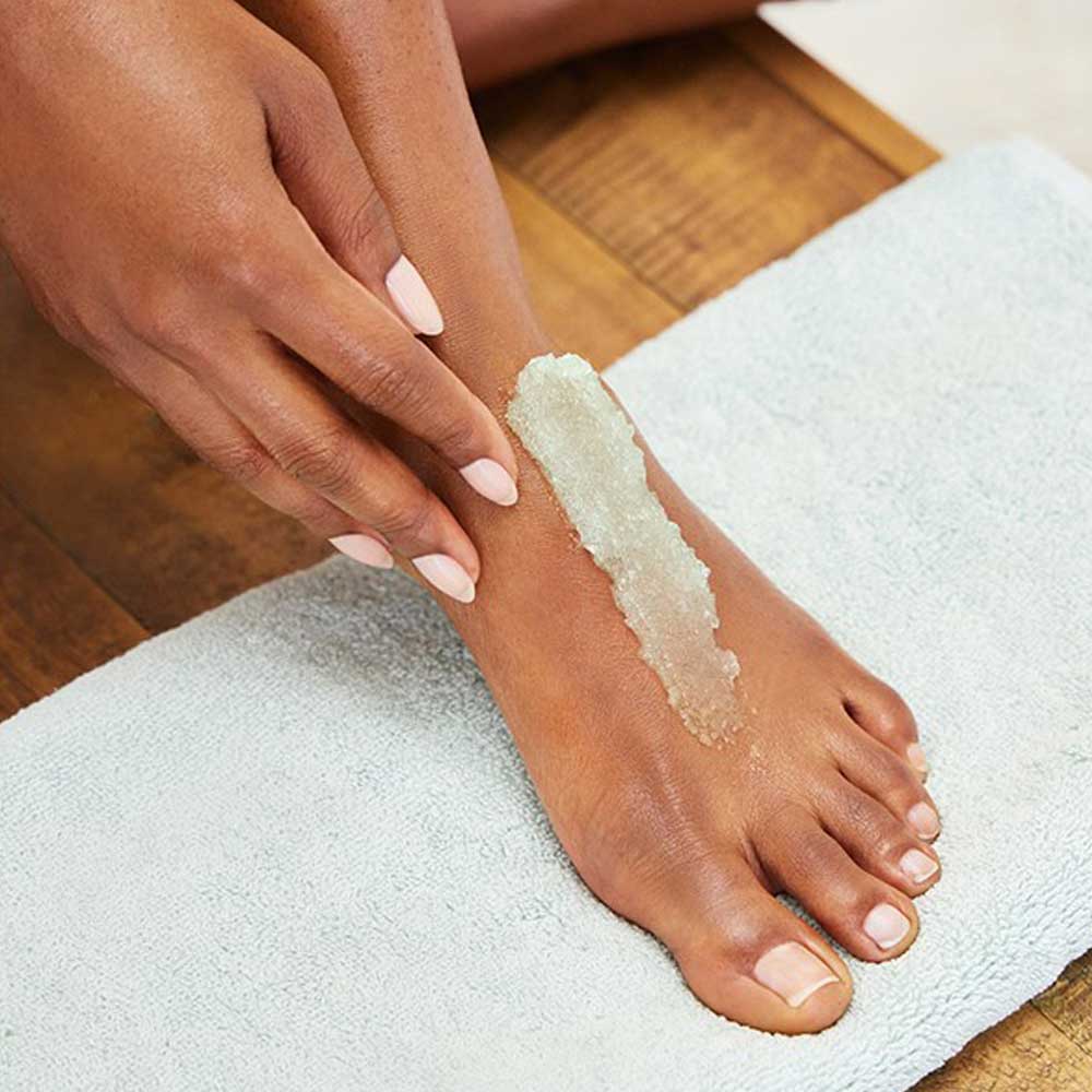 CND PRO Skin Exfoliating Sea Salt Scrub Pedi 1596 ml