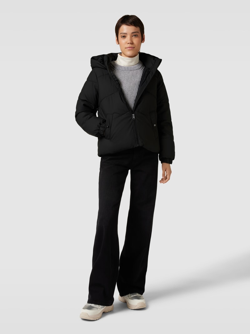 Steppjacke mit Kapuze Modell 'GRETAFIE' in schwarz