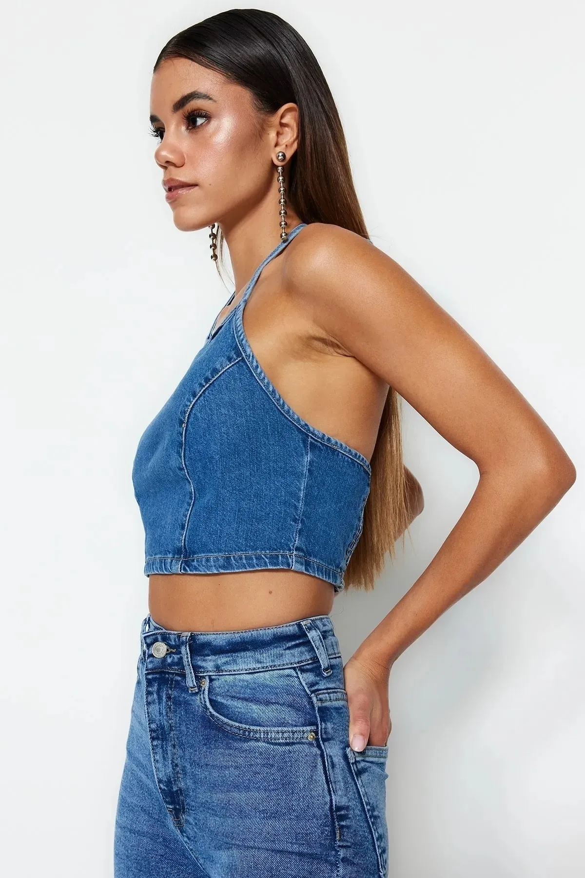 Trendyol Collection  Dunkelblaues Neckholder-Jeans-Bustier TWOSS23BS00011