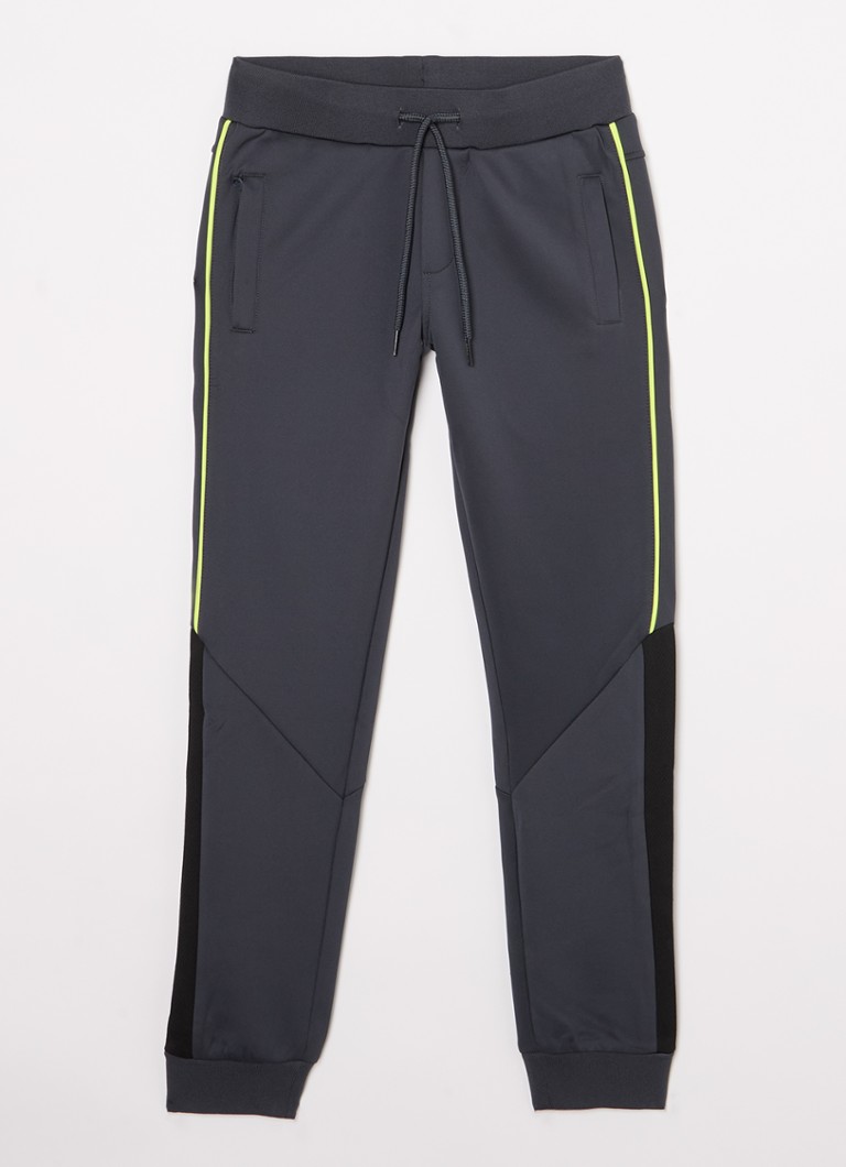 Retour Jeans Runner szűkülő szabású szabadidőnadrág cipzáras zsebekkel