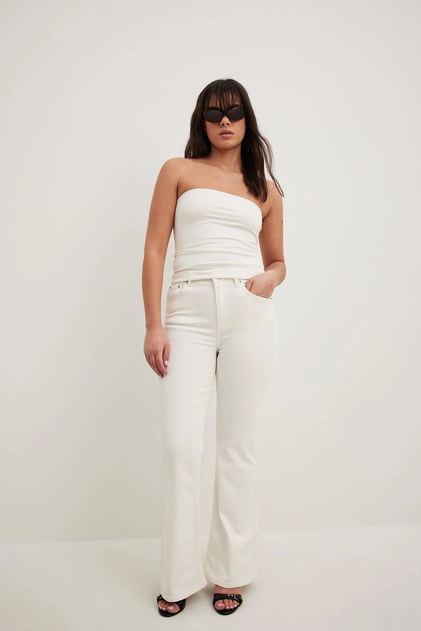 Ausgestellte Jeans mit hoher Taille