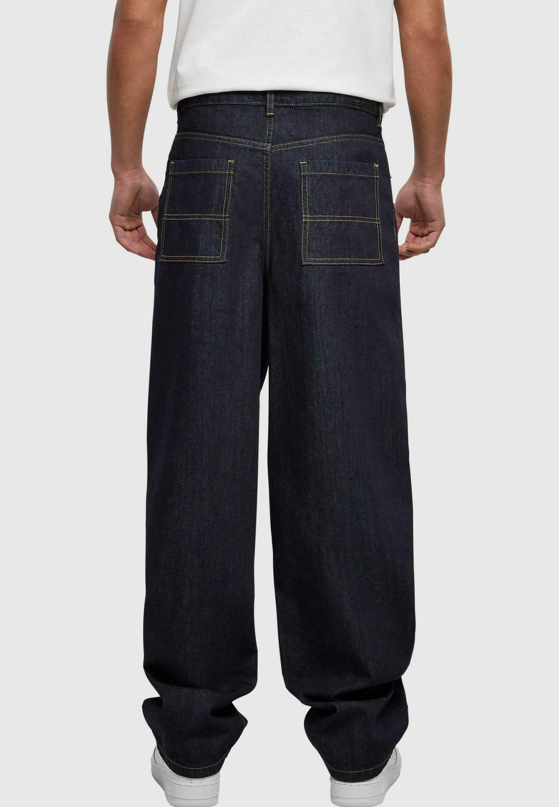 Vaqueros holgados Urban Classics