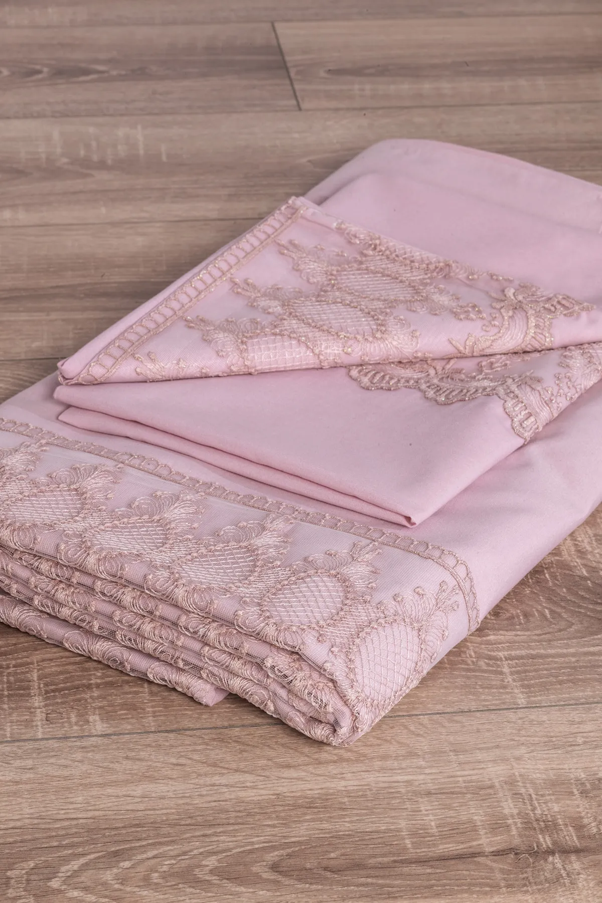 Çeyiz Diyarı  Bettwäsche-Set Simona Dowry aus französischer Spitze, Puder